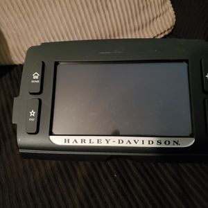 2017 stock HD Roadglide Special Stereo